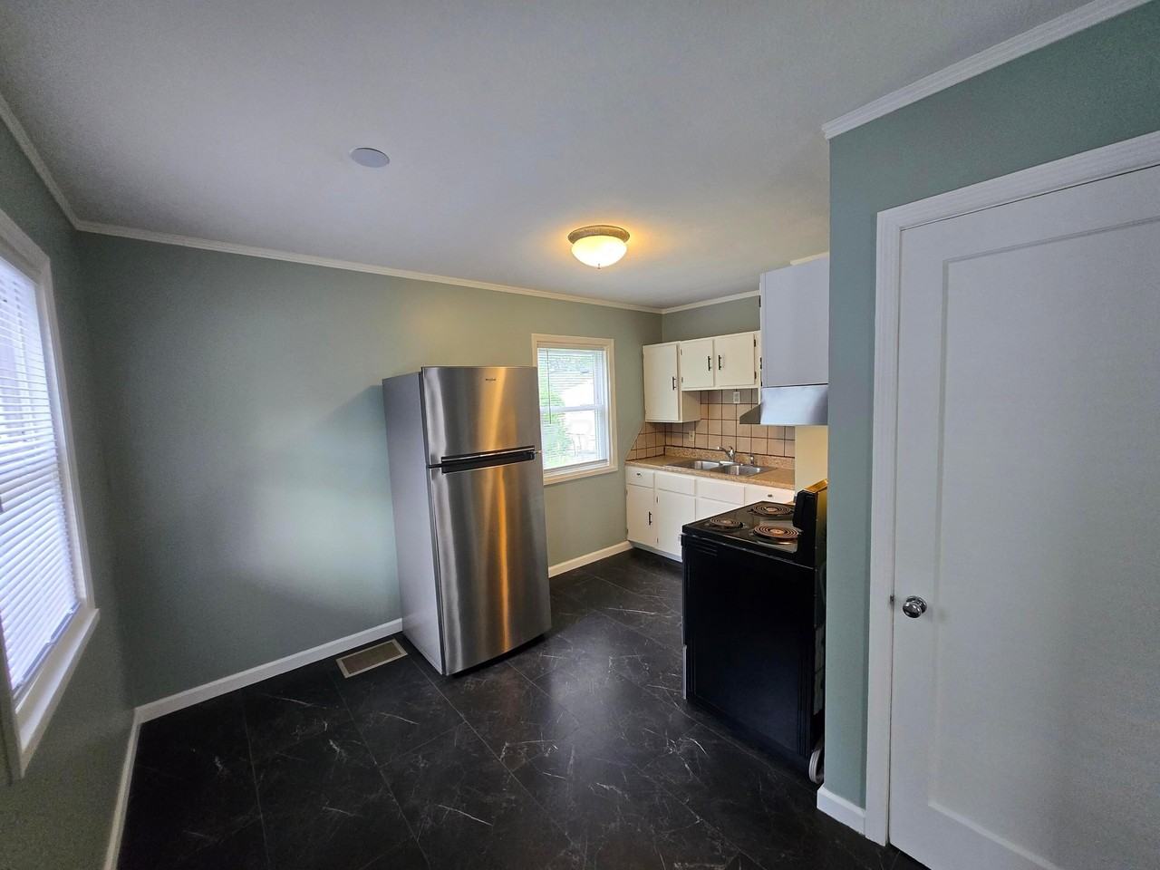 1238 Carolyn Ave - Photo 6 of 28