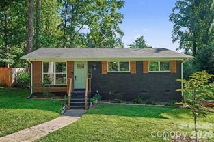 4023 Strangford Ave - Photo 1 of 1
