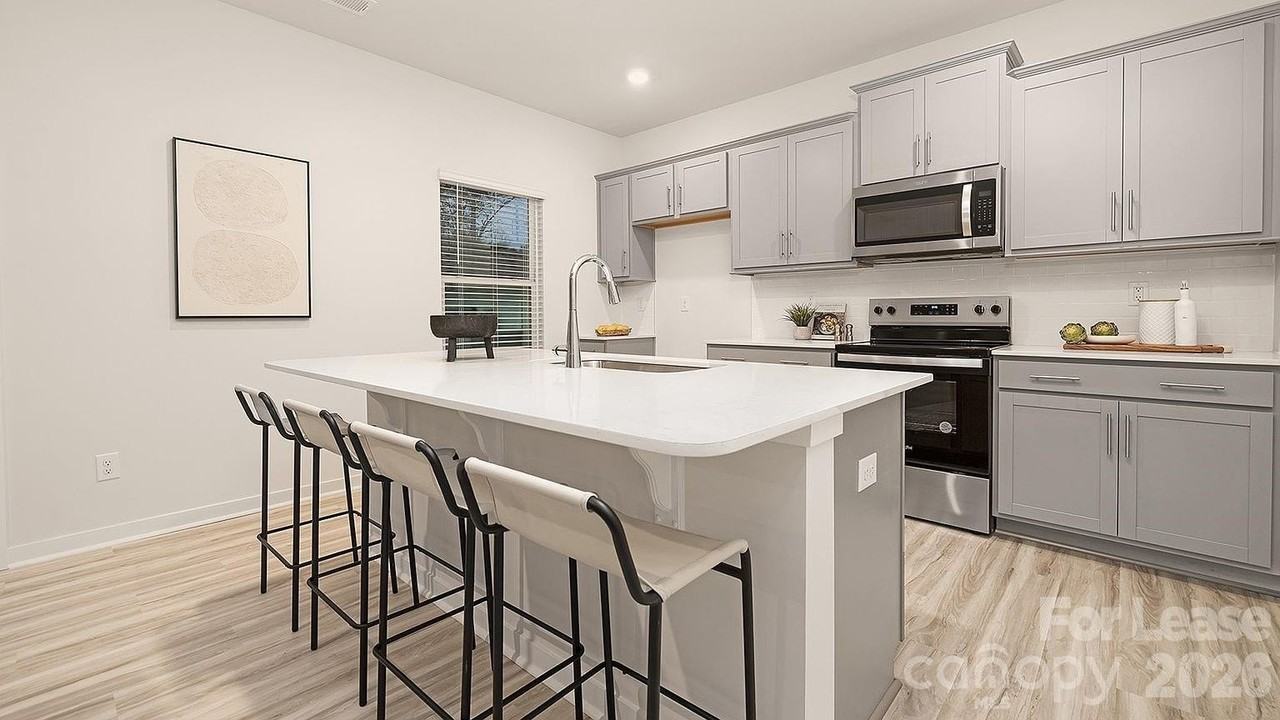 177 Logan Farms Drive - Photo 3 of 17