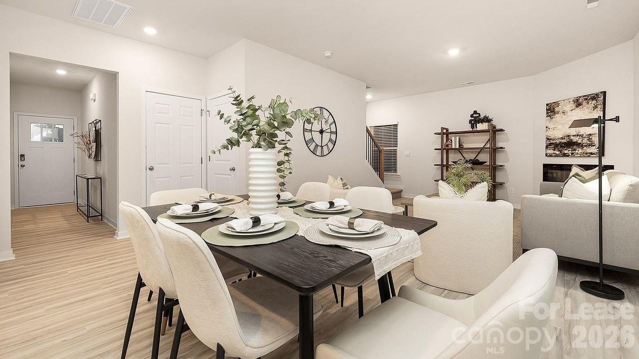 177 Logan Farms Drive - Photo 5 of 17