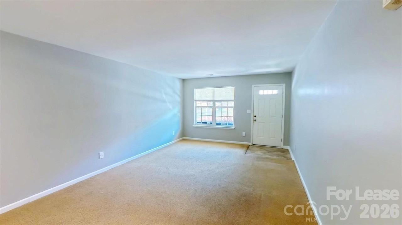 11010 Alderbrook Ln - Photo 2 of 11