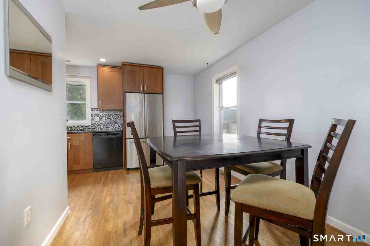 612 Black Rock Tpke #612 - Photo 6 of 19