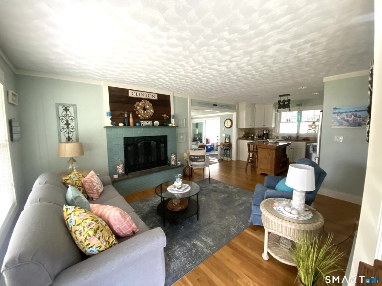 16 Hammock Pkwy - Photo 3 of 11