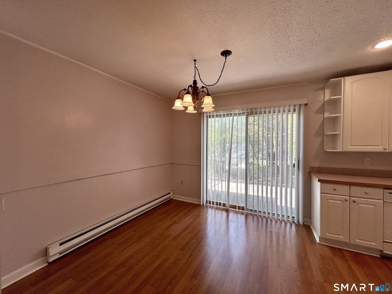19 Surrey Ln #19 - Photo 2 of 17