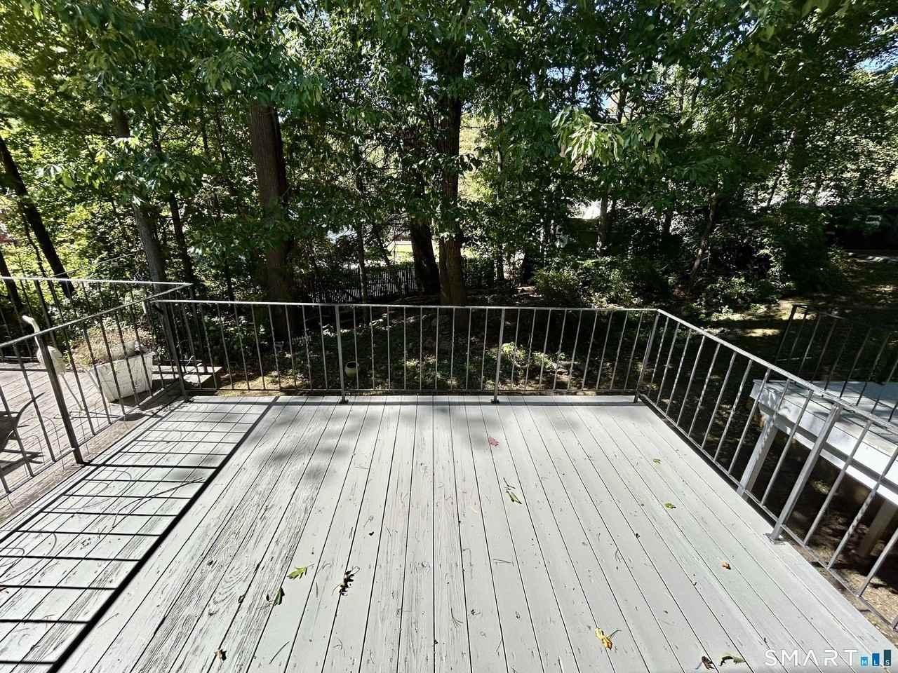 19 Surrey Ln #19 - Photo 7 of 17