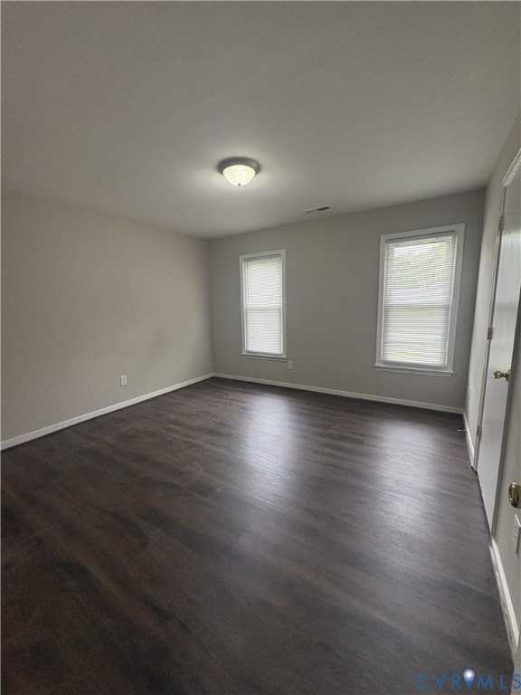 3022 Fielding Rd - Photo 7 of 9