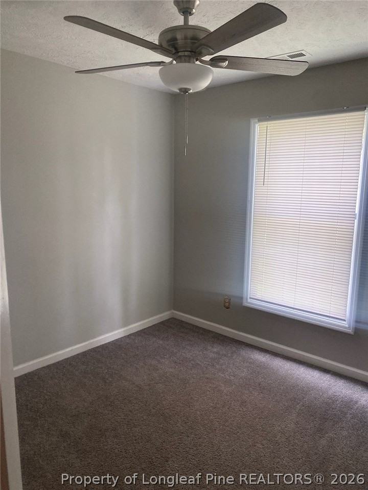 163 Independence Dr - Photo 5 of 9