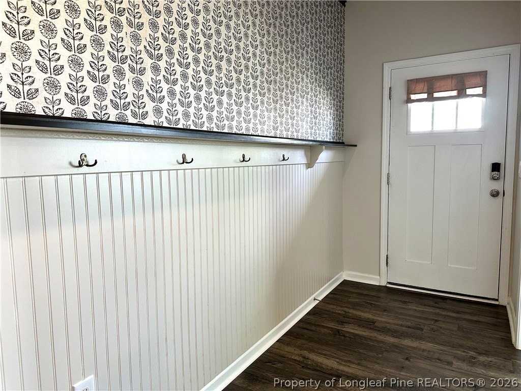 5611 Tantobie Rd - Photo 5 of 24