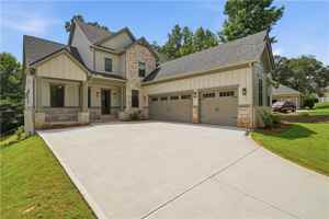 featured image of 5676 Meadow View Dr