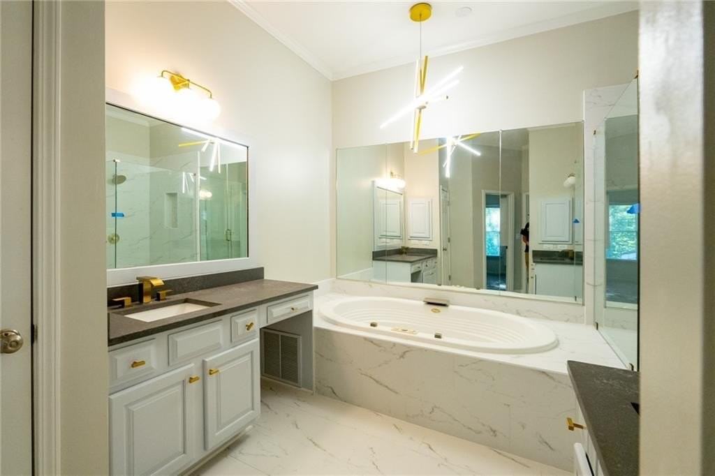 4746 Legacy Cove Ln - Photo 2 of 44