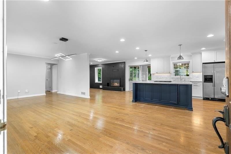 2661 Fleur De Lis Pl - Photo 2 of 15