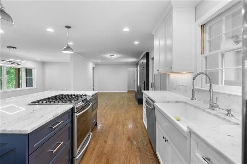 2661 Fleur De Lis Pl - Photo 4 of 15