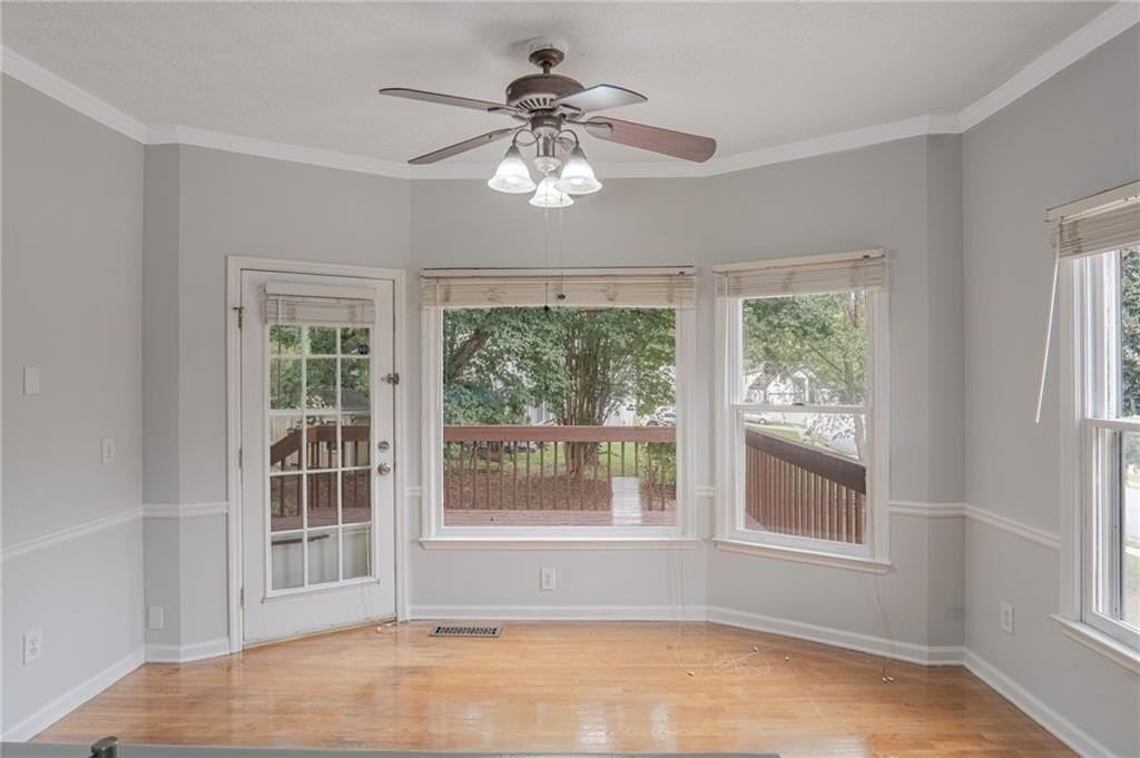 722 Thornapple Trl - Photo 3 of 19