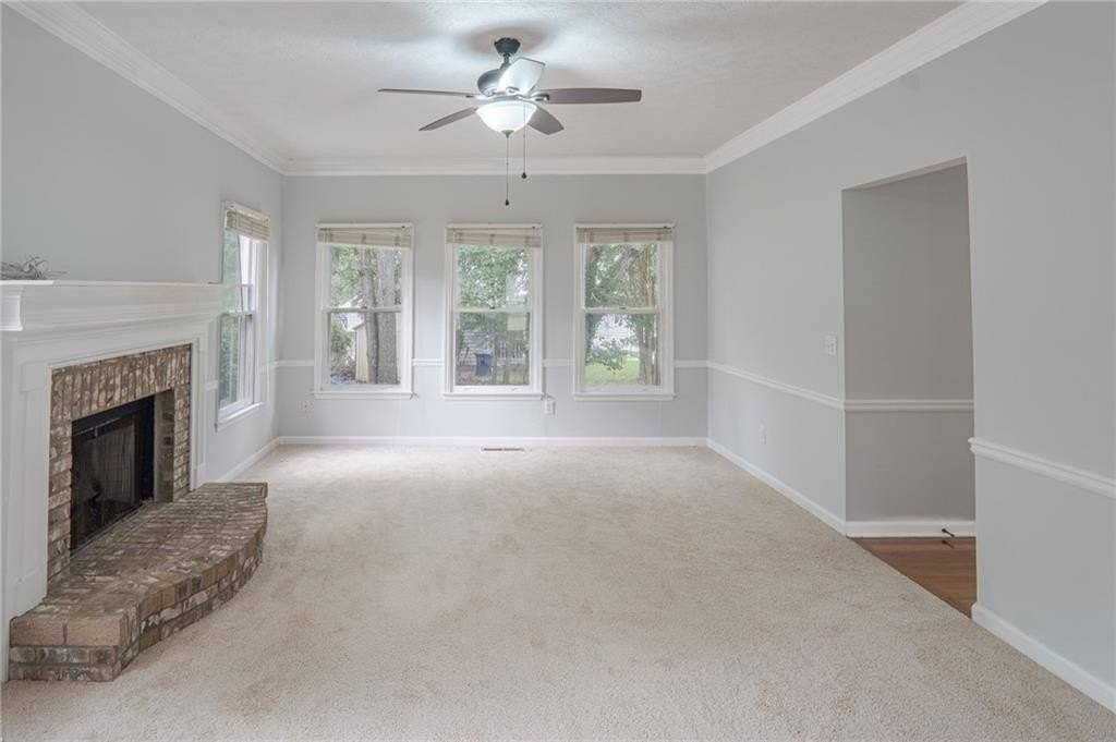 722 Thornapple Trl - Photo 4 of 19