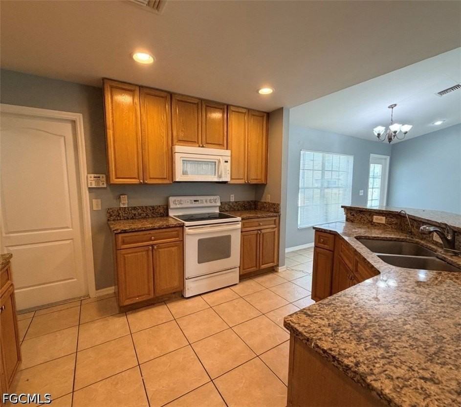 2910 56th St W - Photo 4 of 14