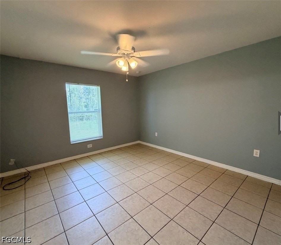 2910 56th St W - Photo 5 of 14