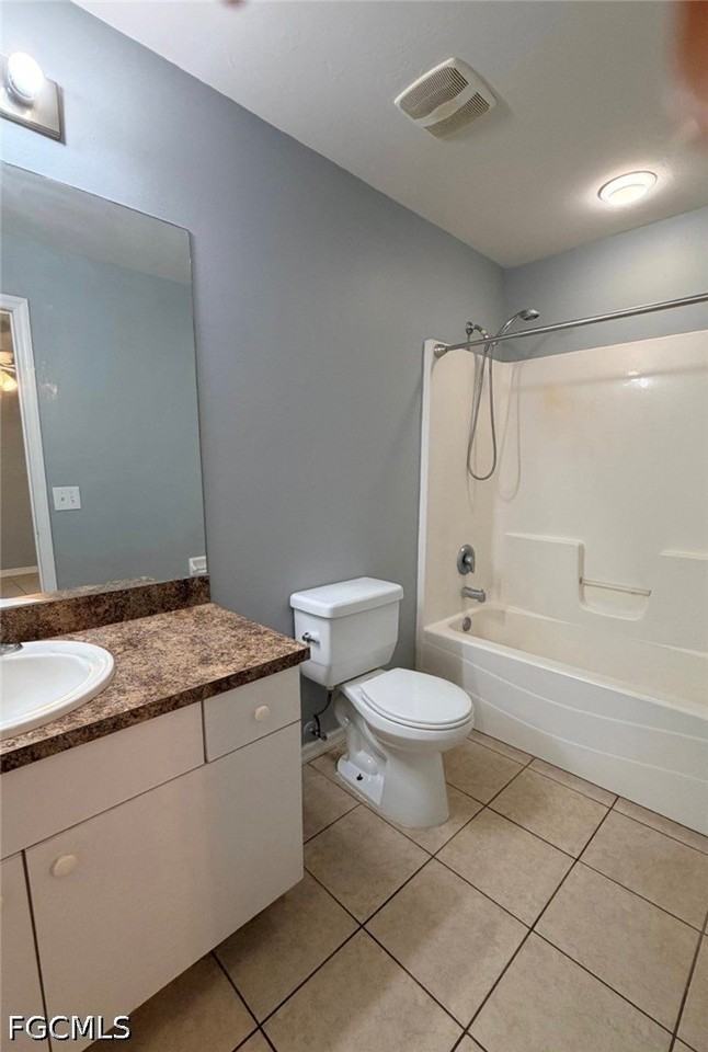 2910 56th St W - Photo 7 of 14