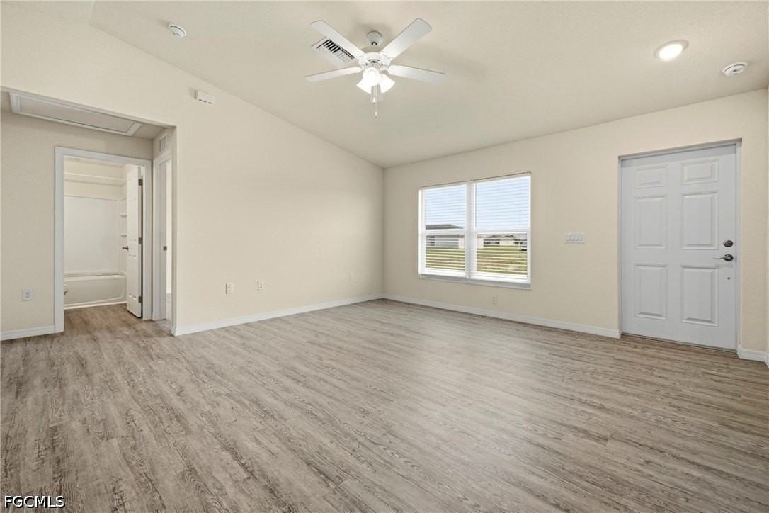 9026 Maywood Cir - Photo 7 of 26