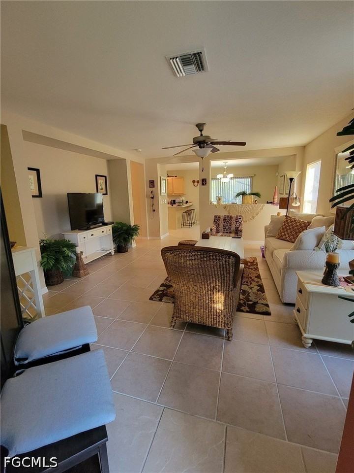 18141 Horizon View Blvd - Photo 4 of 14