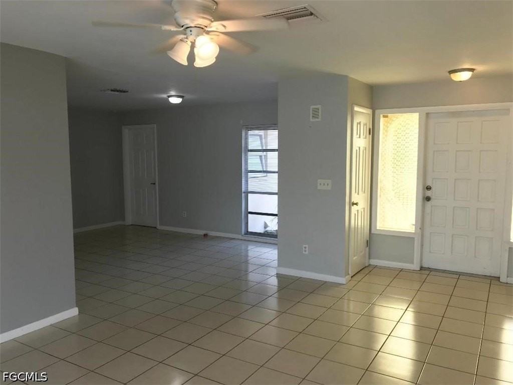 1311 Se 25th Ter - Photo 4 of 12