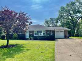 featured image of 813 Hilltop Rd
