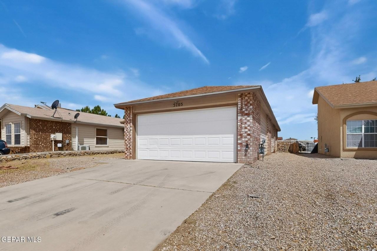 5705 Rick Husband Dr - Photo 2 of 36