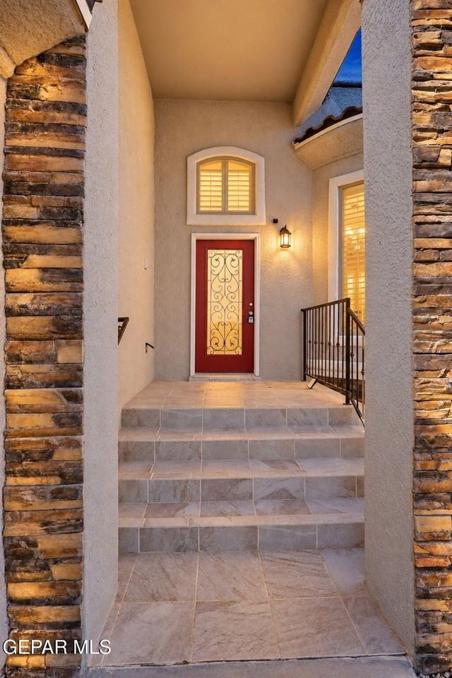 12571 New Dawn Dr - Photo 7 of 33