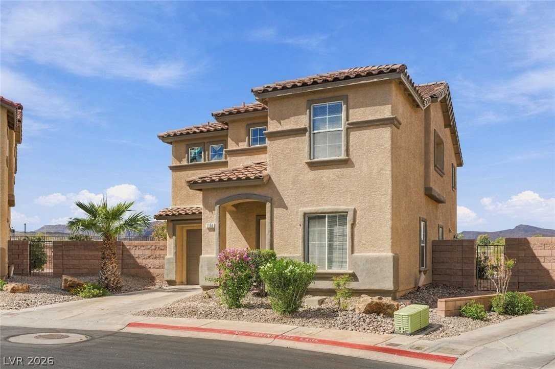 1151 Paradise Vista Dr - Photo 2 of 50
