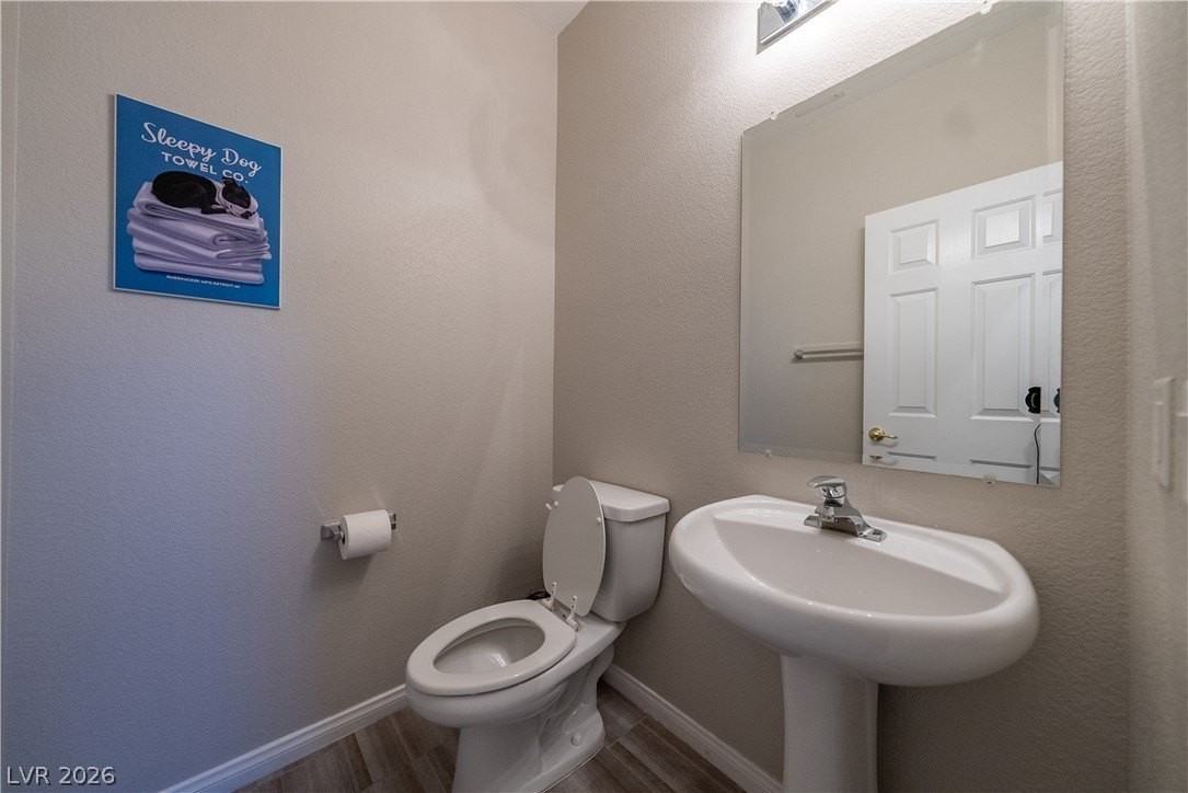 8280 Crown Peak Ave - Photo 6 of 41