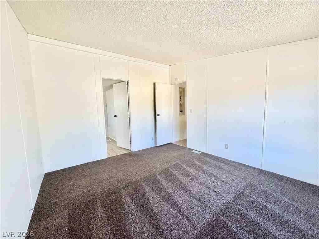 2571 Silver Sage Dr - Photo 4 of 10
