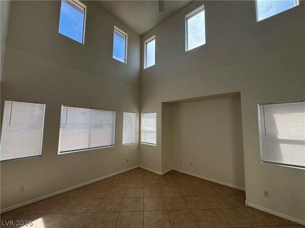 990 Cantabria Heights Ave - Photo 4 of 24