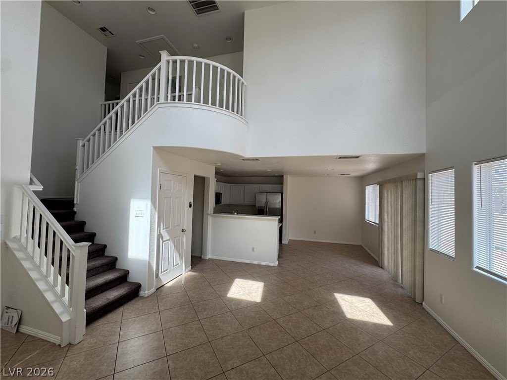 990 Cantabria Heights Ave - Photo 5 of 24