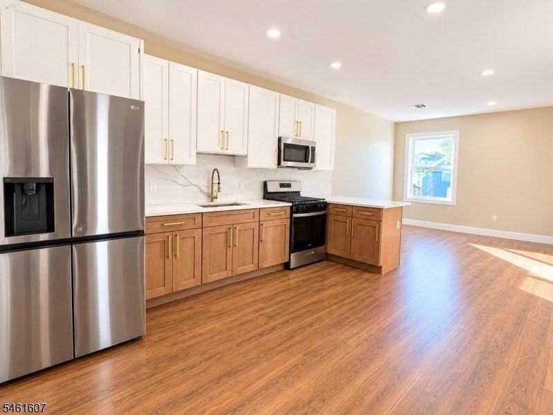 17 Wickham St #302 - Photo 4 of 9
