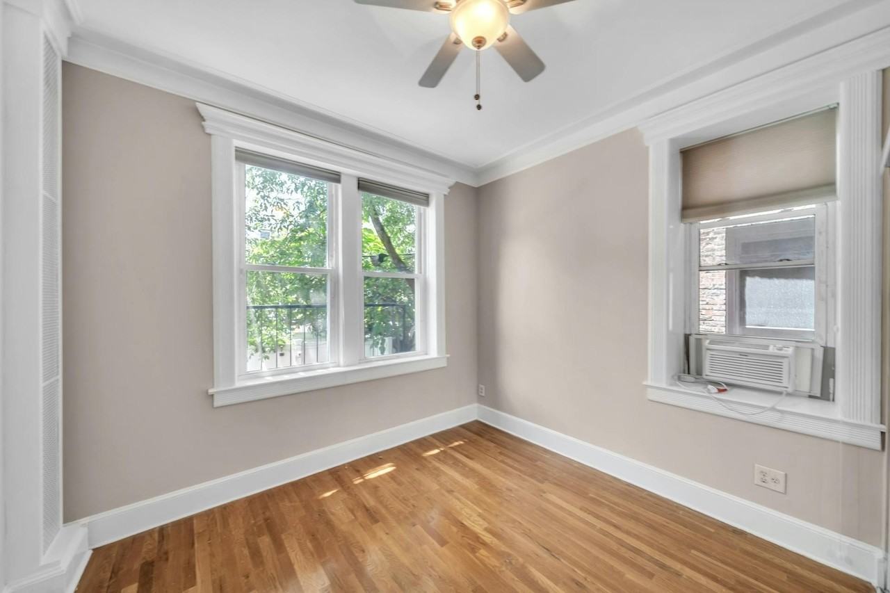47th St #1 - Photo 3 of 18
