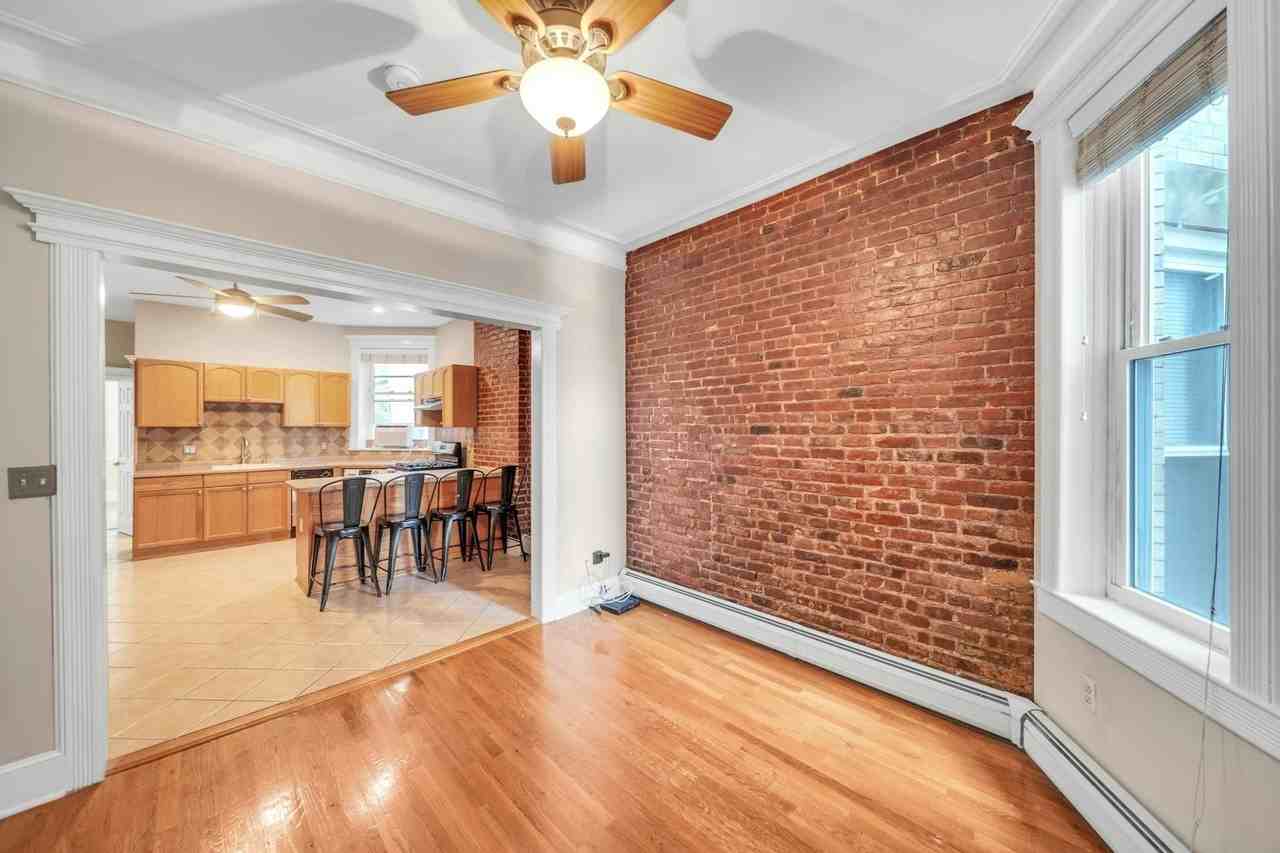 47th St #1 - Photo 5 of 18