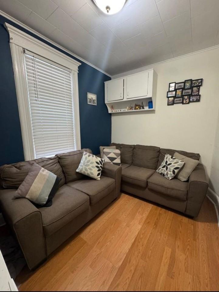 93 W 17th St #2 - Photo 7 of 10