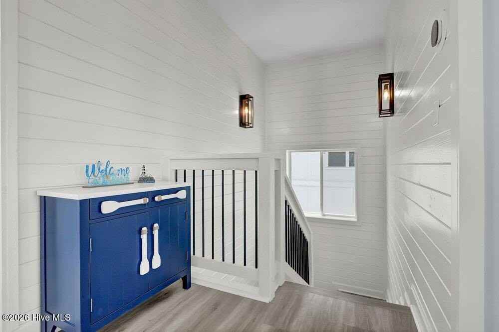 1172 New River Inlet Rd - Photo 3 of 50