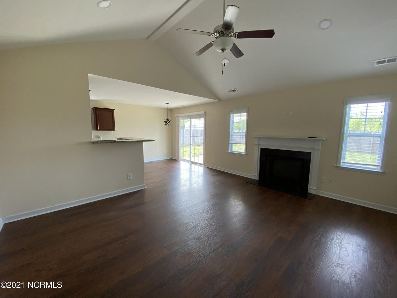505 New Hanover Trl - Photo 6 of 19