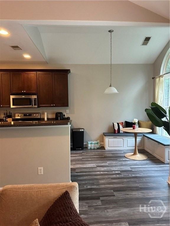 131 Lake House Rd - Photo 7 of 18