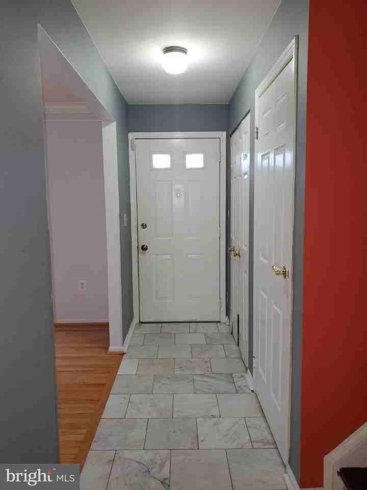 12200 Lemar Ct - Photo 6 of 20