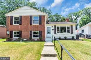 7536 Abbington Dr - Photo 1 of 1