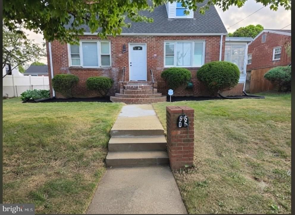 6605 Hansford St - Photo 2 of 34