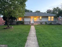 featured image of 1432 S Greenbrier St
