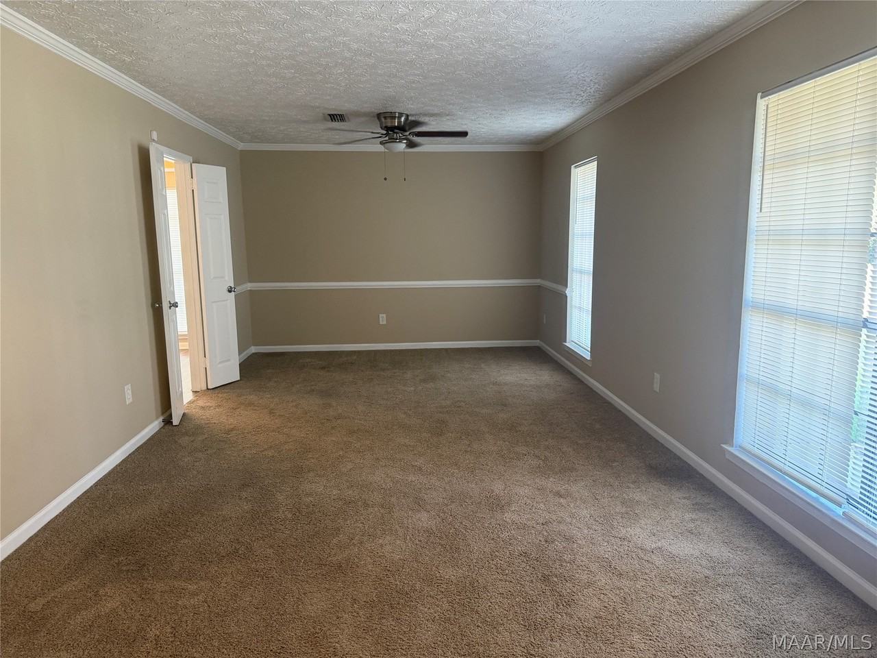 1206 Kingston Green Dr - Photo 4 of 35