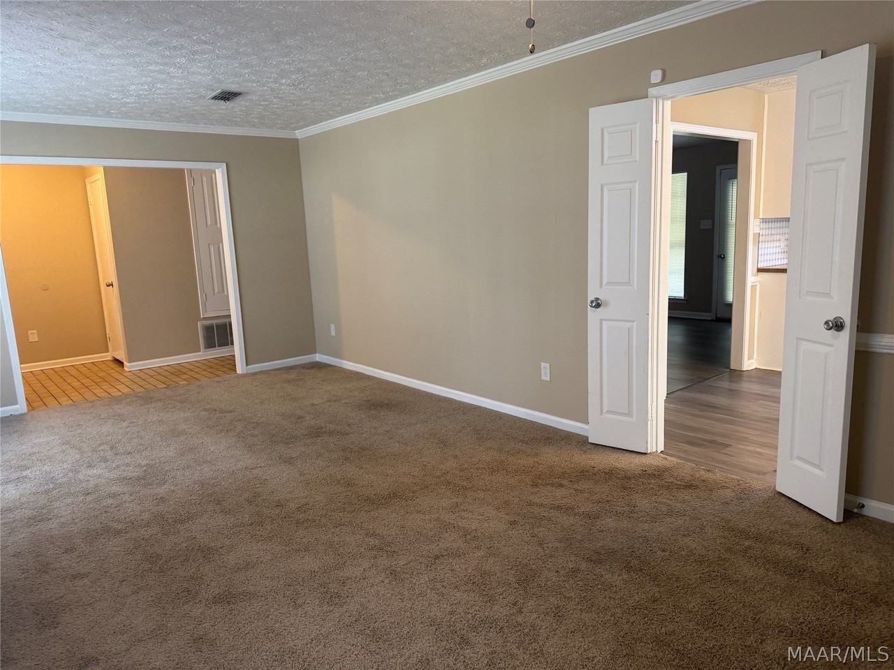 1206 Kingston Green Dr - Photo 6 of 35