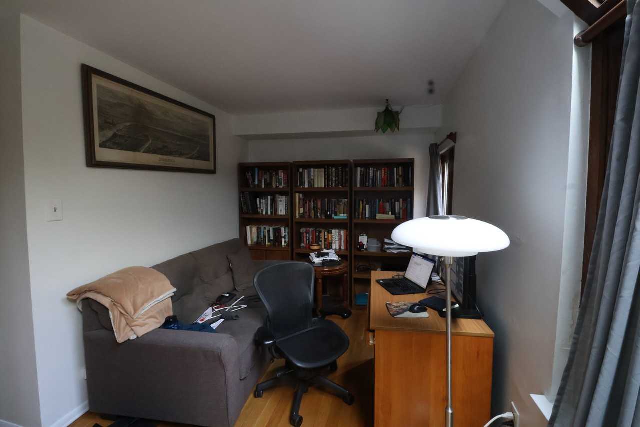734 Lombard St #1 - Photo 4 of 11