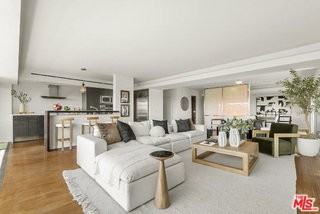 838 N Doheny Dr #1001 - Photo 4 of 8