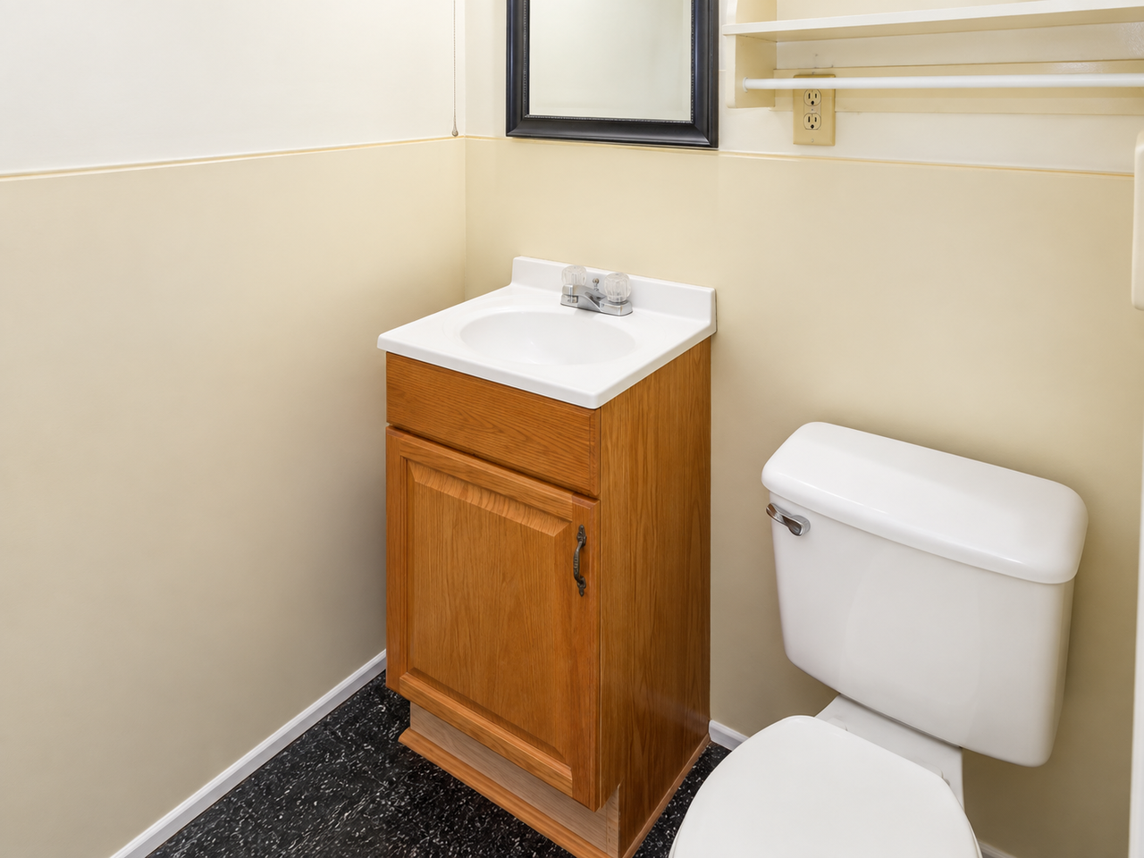 312A N Jefferson St Ne #1 - Photo 5 of 14