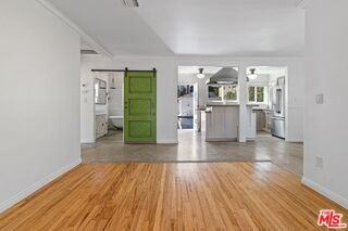 11929 Wagner St - Photo 5 of 8