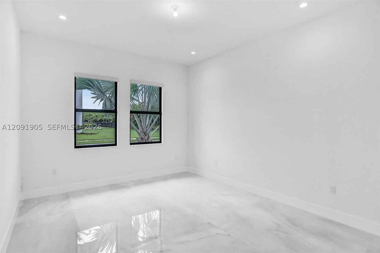 17185 Teton River Rd - Photo 6 of 50